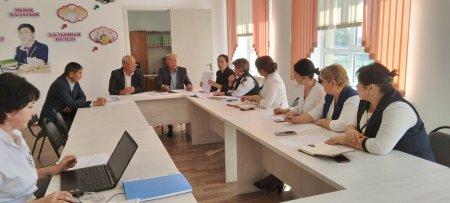 Директордың бейіндік ісі жөніндегі орынбасары лауазымына орналасуға қабылдау жөніндегі конкурстық комиссияның отырысының хабарламасы.